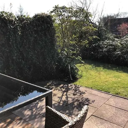 Appenzeller, S U A , Dangaster Tied 2 Apartment *